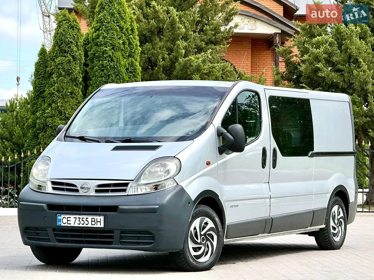 Nissan Primastar 2006 photo 2