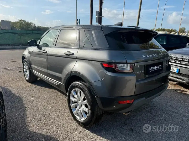 Land Rover Range Rover Evoque 2018 photo 3