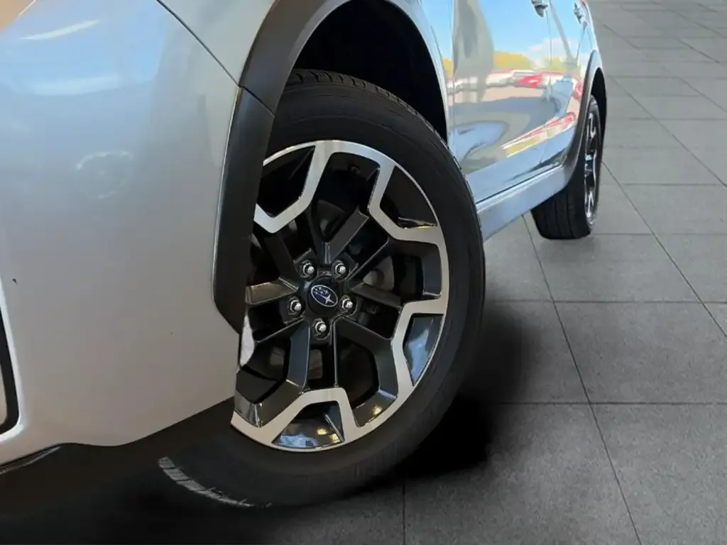 Subaru Crosstrek 2017 photo 2