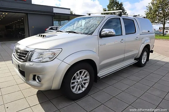 Toyota Hilux 2013 photo 2