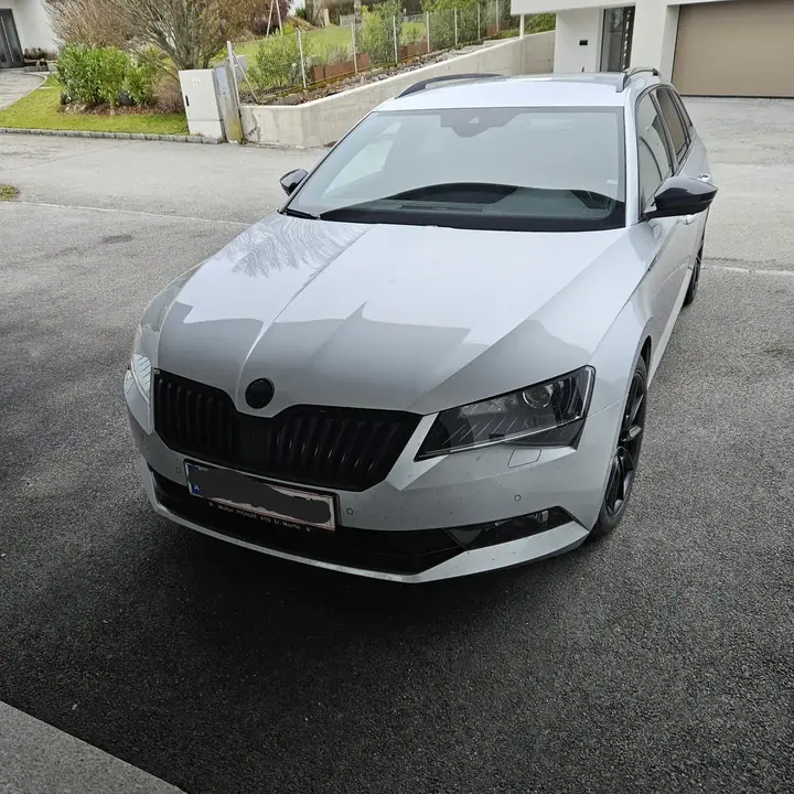 Skoda Superb 2019 photo 3