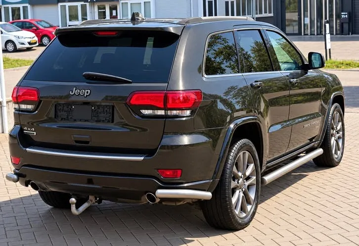 Jeep Grand Cherokee 2017 photo 3