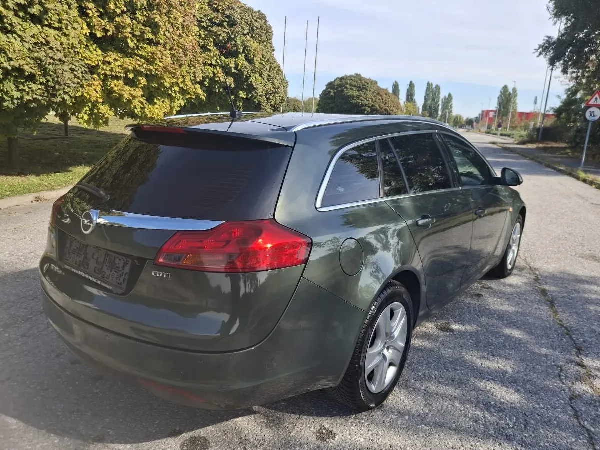 Opel Insignia 2010 photo 3