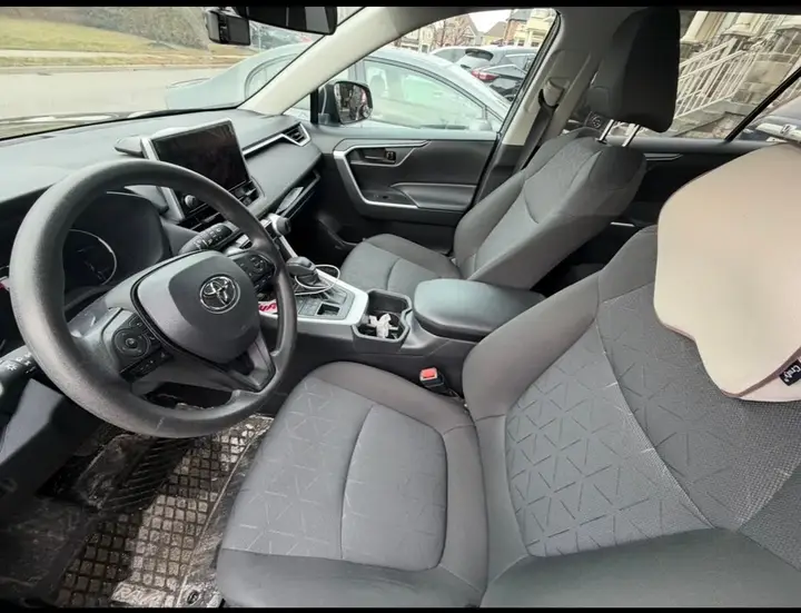 Toyota Rav4 2024 photo 4