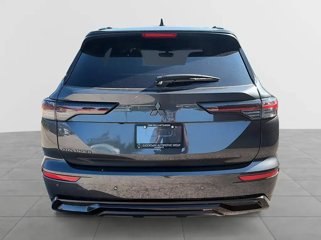 Mitsubishi Outlander 2026 photo 3