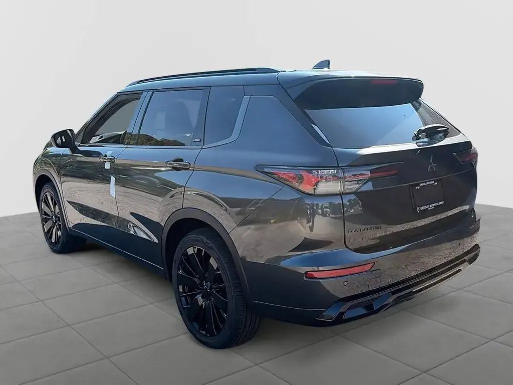 Mitsubishi Outlander 2026 photo 4