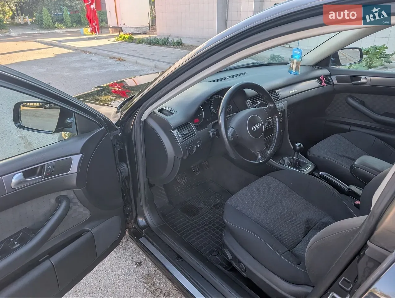 Audi A6 2004 photo 4