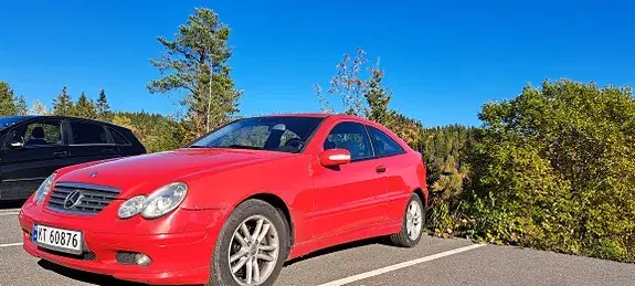 Mercedes-Benz C180