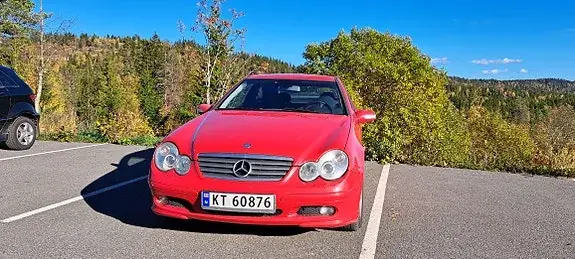 Mercedes-Benz C180 2002 photo 2