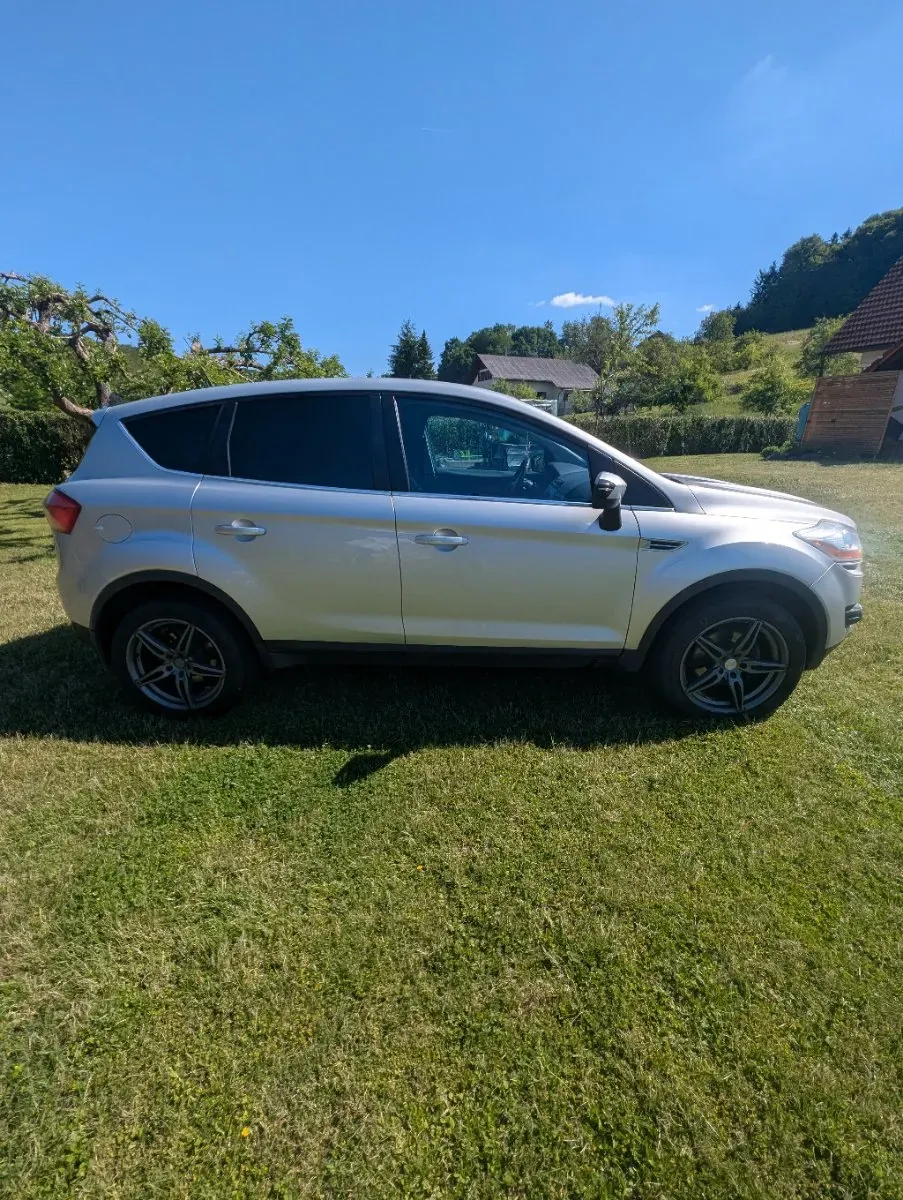 Ford Kuga 2008 photo 3