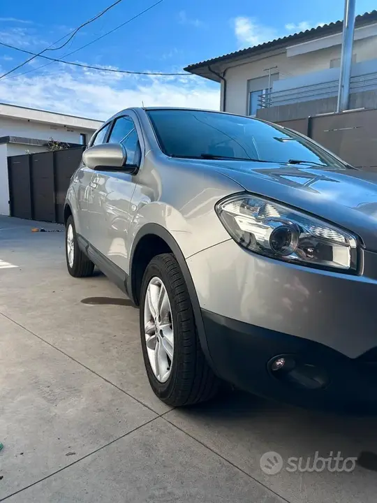 Nissan Qashqai 2013 photo 3