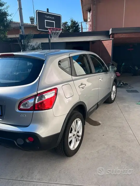 Nissan Qashqai 2013 photo 2
