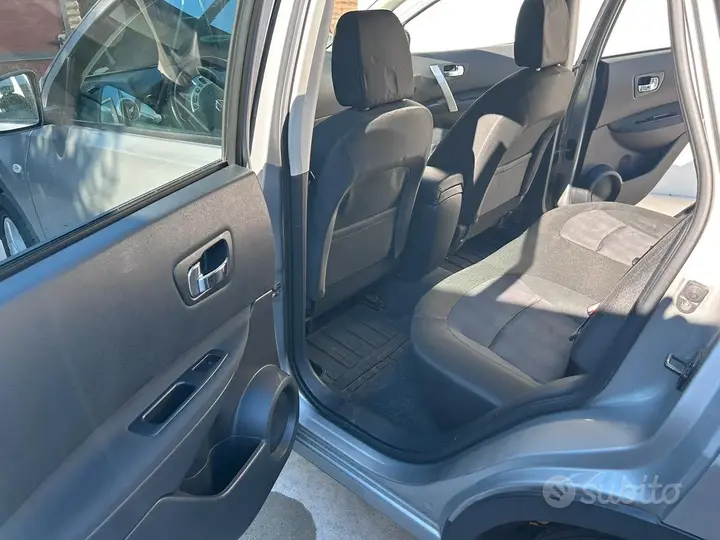 Nissan Qashqai 2013 photo 5