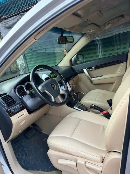 Chevrolet Captiva 2011 photo 2