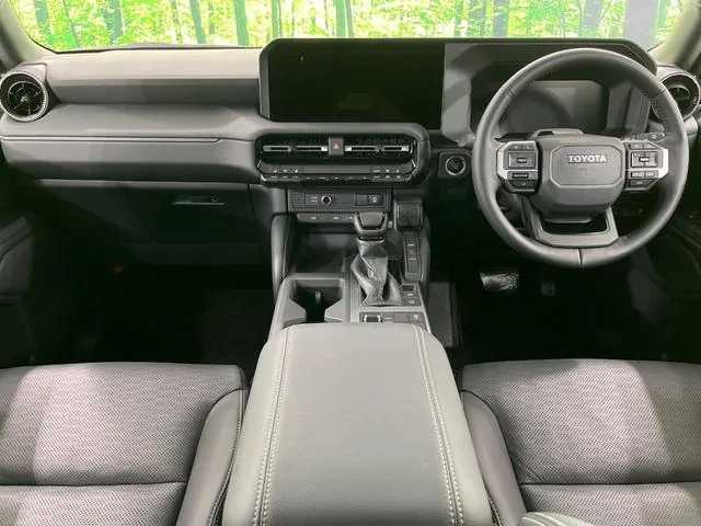 Toyota Land Cruiser 250 2025 photo 2