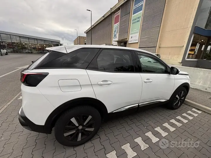 Peugeot 3008 2019 photo 4