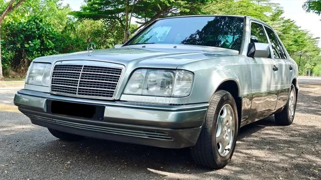 Mercedes-Benz 280E