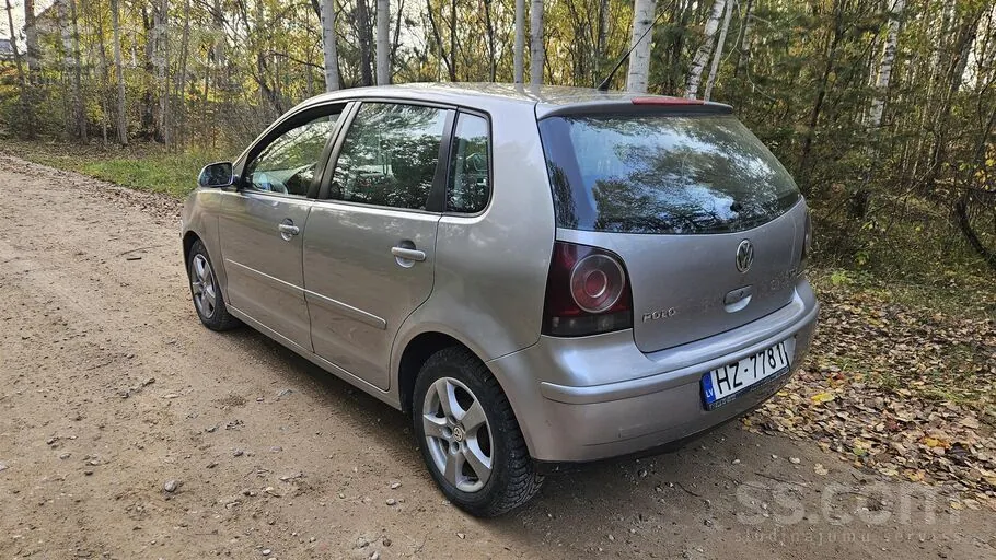 Volkswagen Polo 2006 photo 3