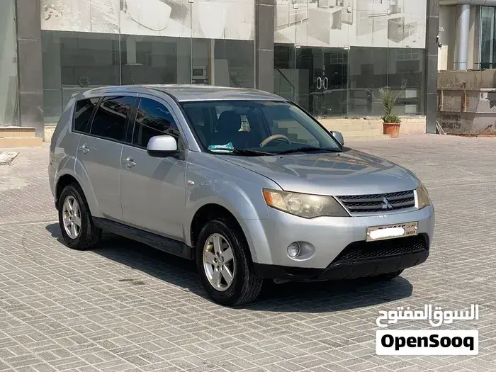 Mitsubishi Outlander 2012 photo 5