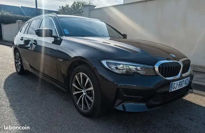 BMW Série 3 2022 photo 5