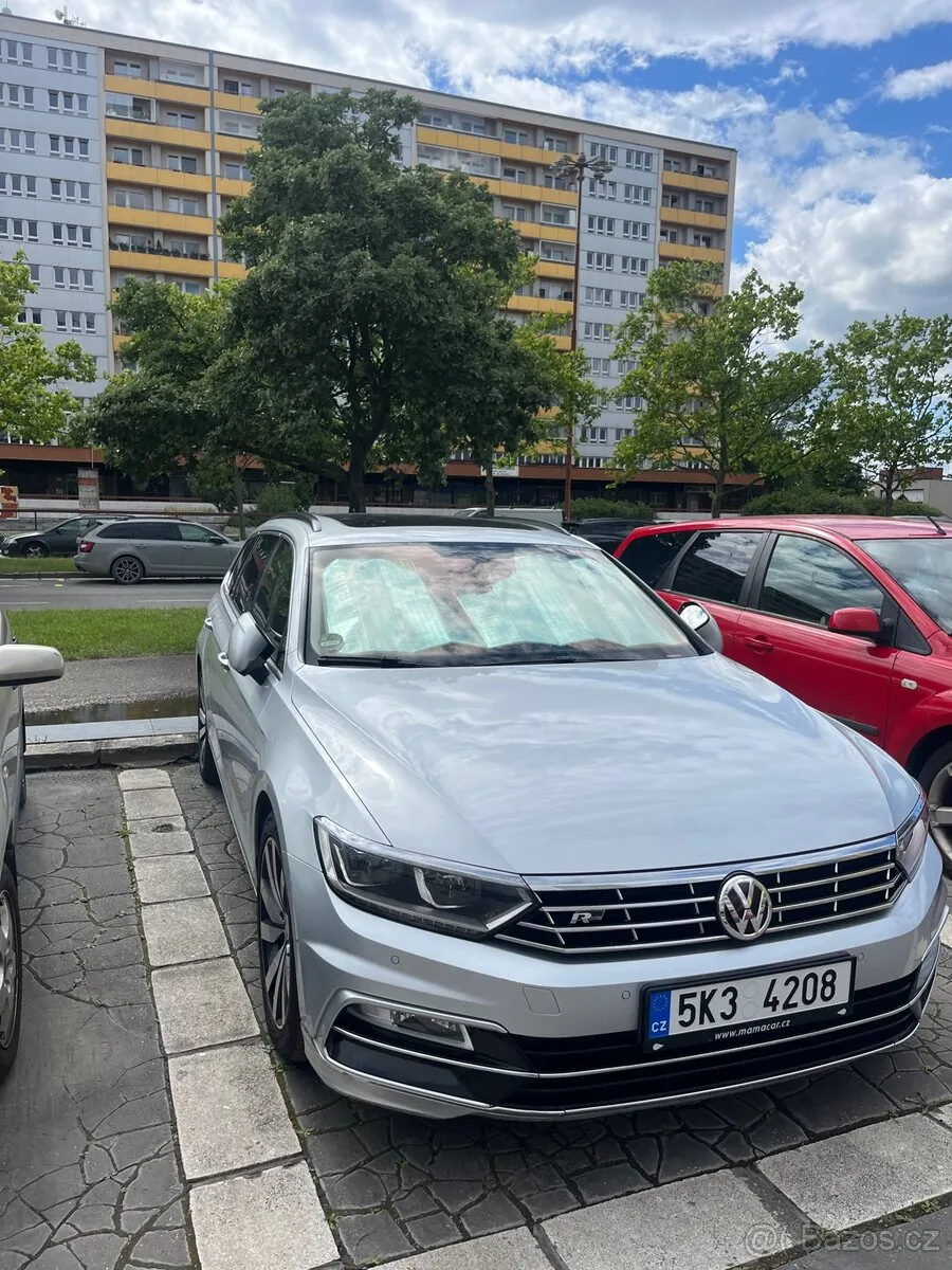 Volkswagen Passat 2017 photo 2