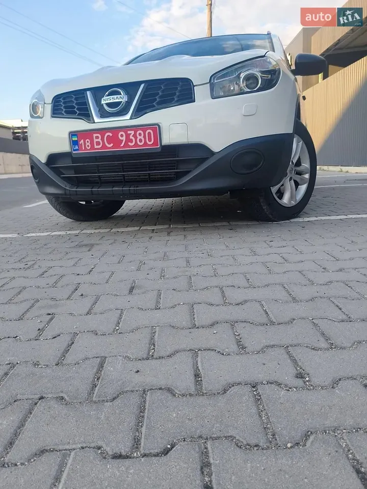 Nissan Qashqai+2 2013 photo 2