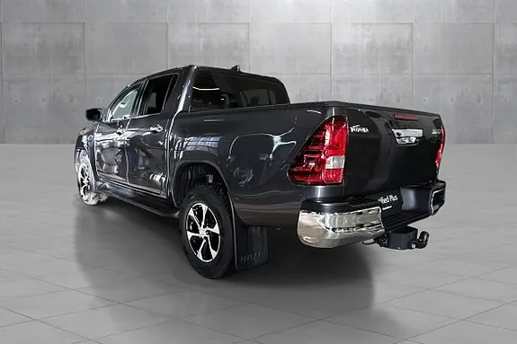 Toyota Hilux 2025 photo 3