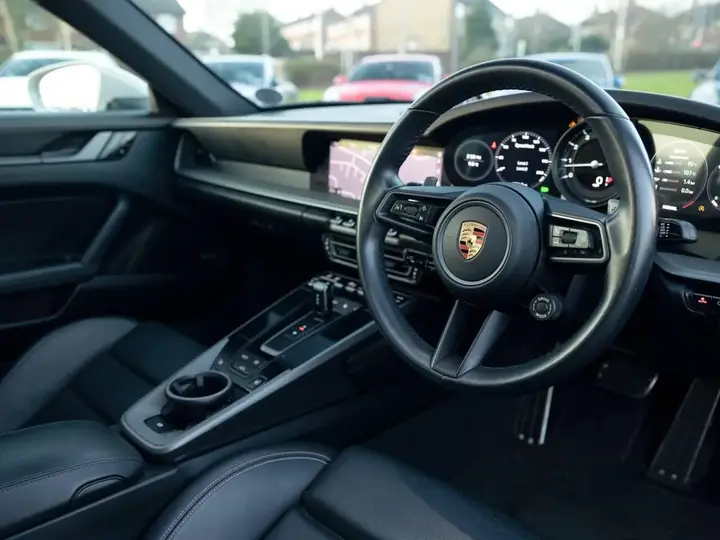 Porsche 911 2019 photo 4