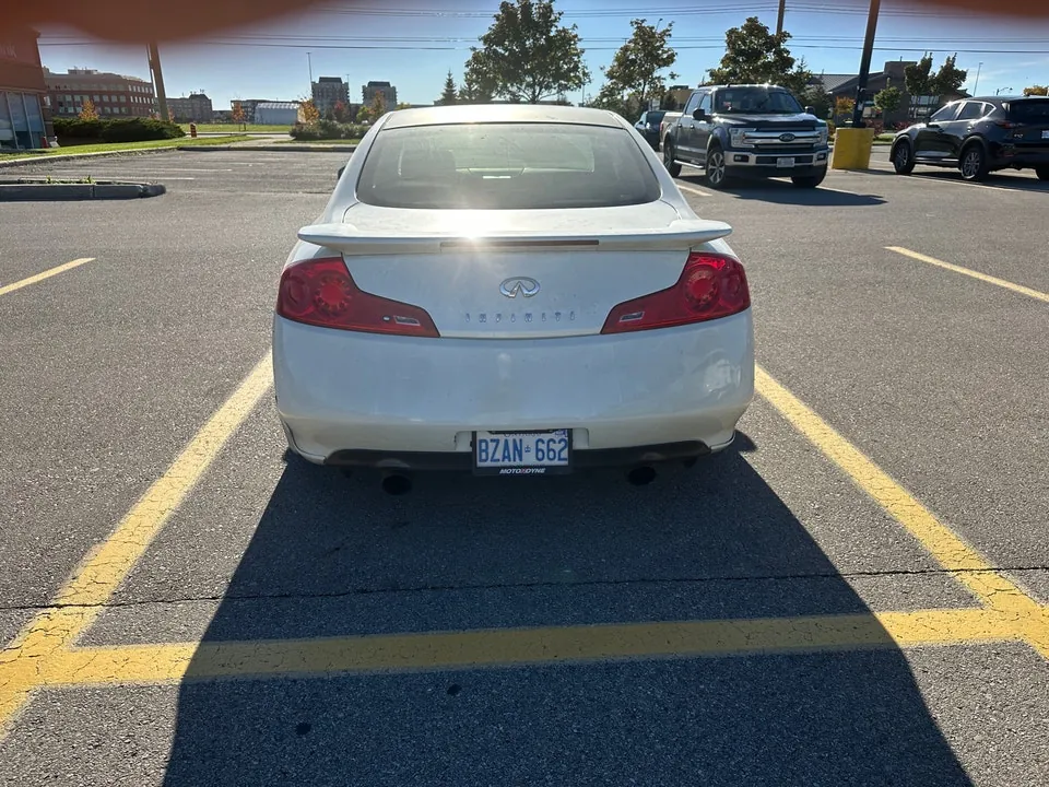 Infiniti G35 2004 photo 3