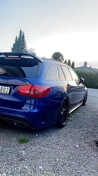 Mercedes-Benz C200