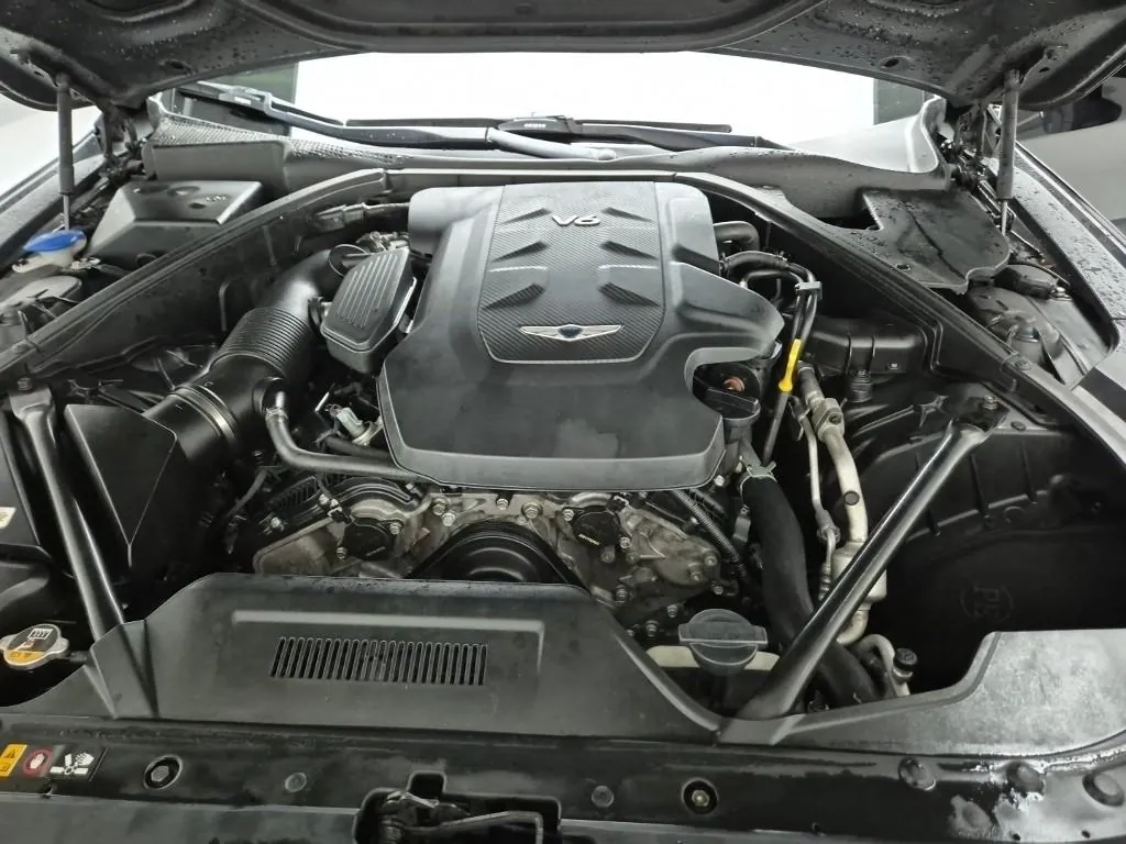Genesis G80 2017 photo 5
