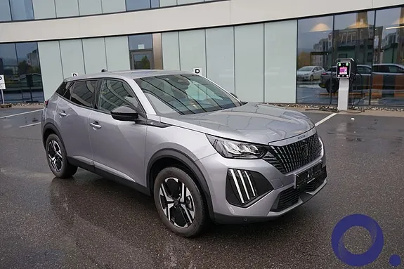Peugeot E-2008