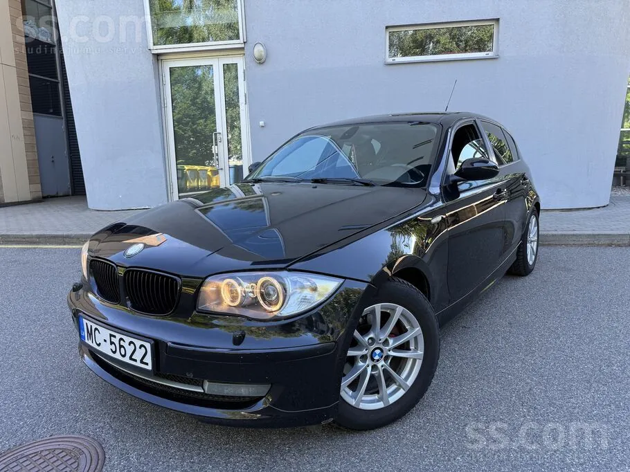 BMW 118D 2008 photo 2