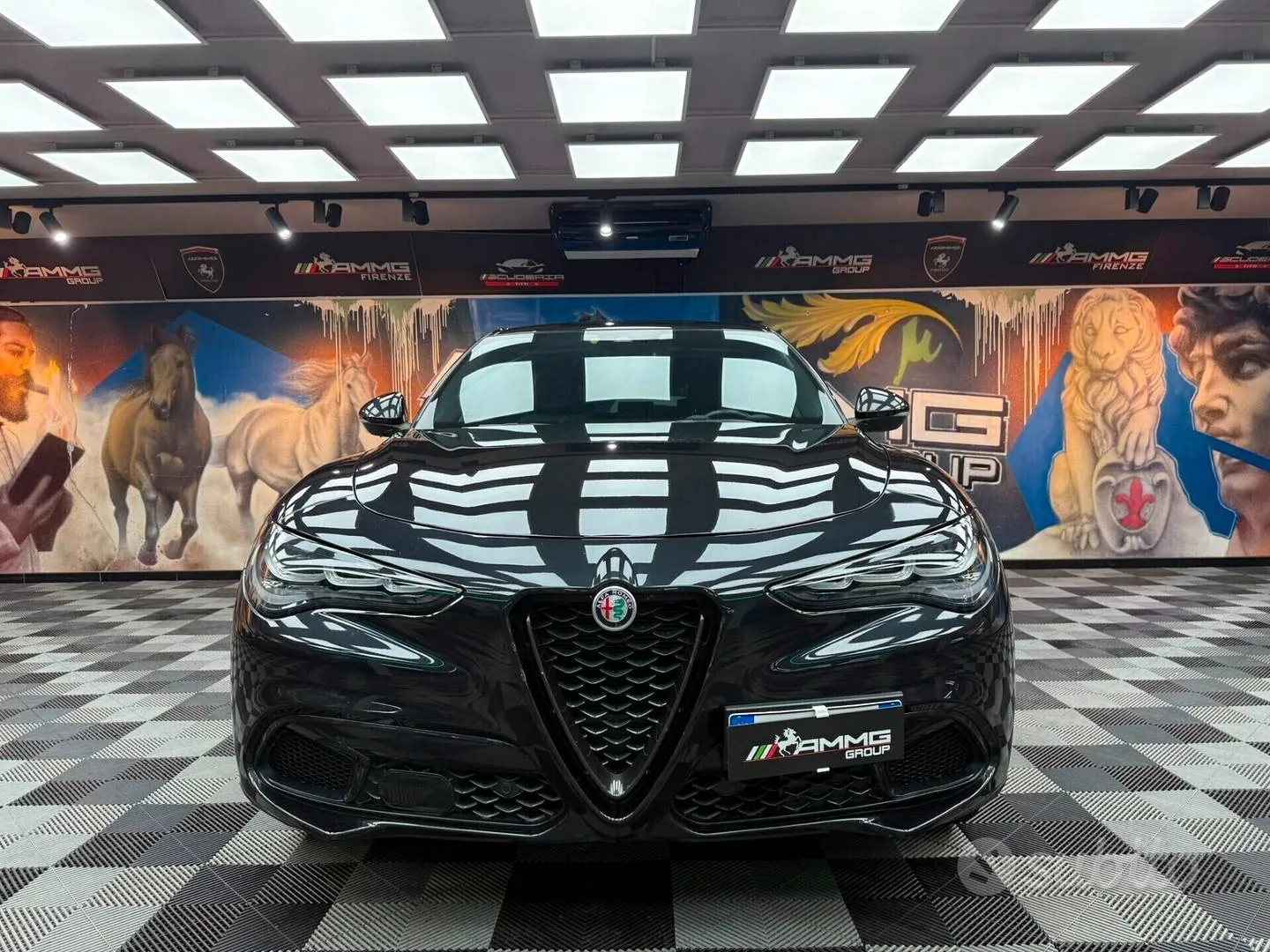 Alfa Romeo Stelvio 2023 photo 2