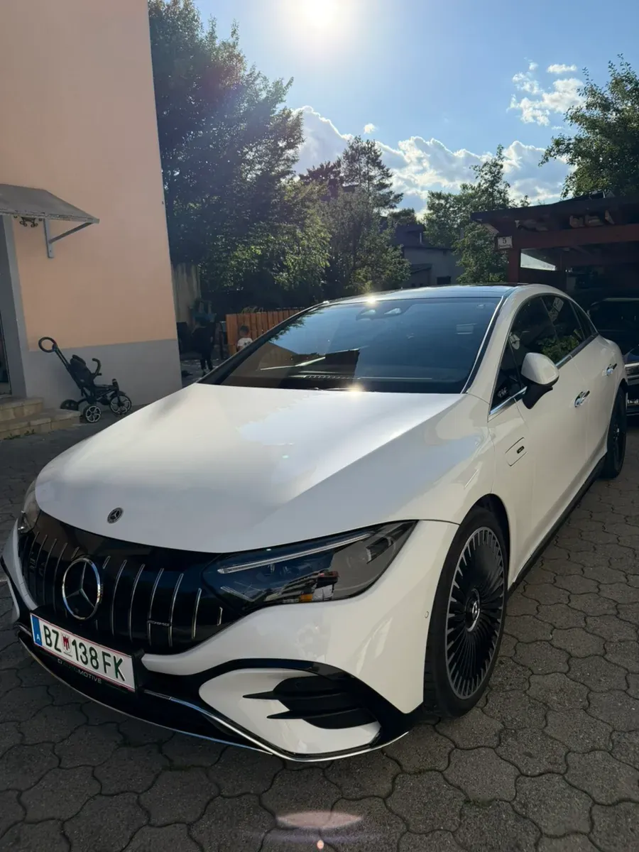 Mercedes-Benz Eqe