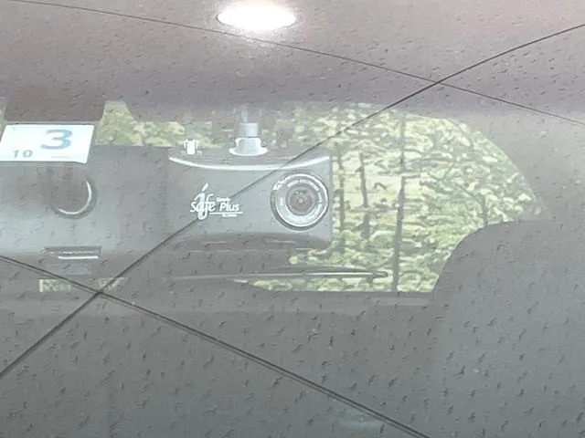 Honda Fit Hybrid 2011 photo 4