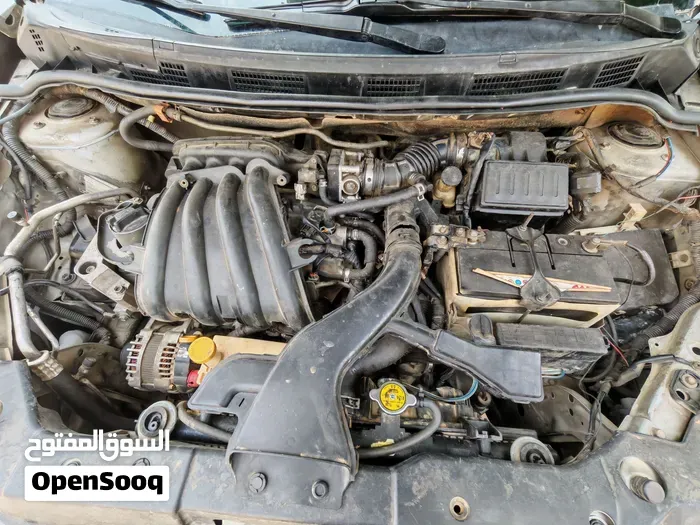 Nissan Tiida 2008 photo 4