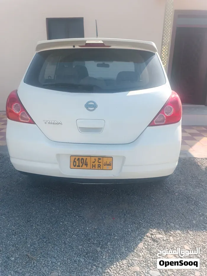 Nissan Tiida 2008 photo 3