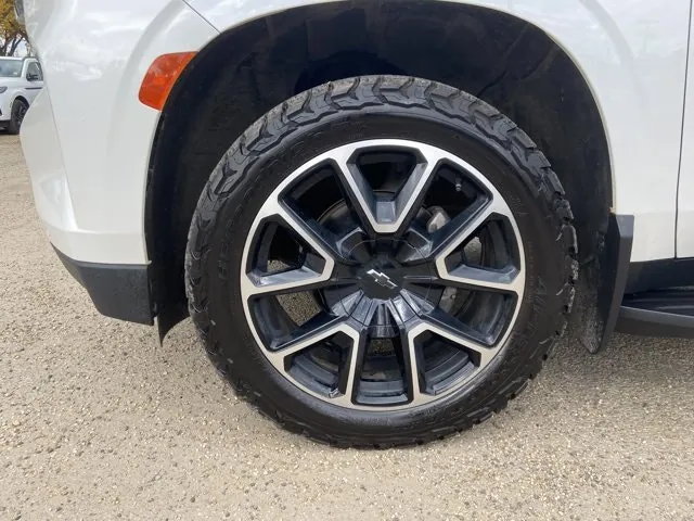 Chevrolet Tahoe 2022 photo 3