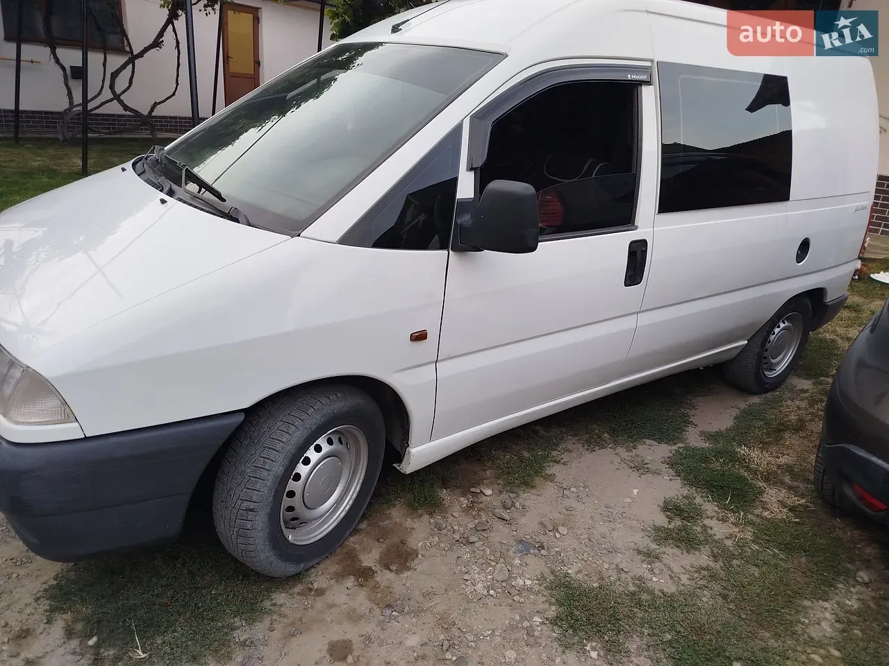 Peugeot Expert 1999 photo 2