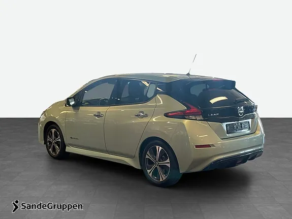 Nissan Leaf 2018 photo 3