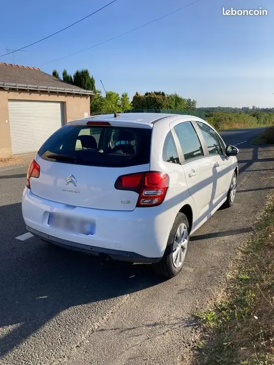 Citroen C3 2010 photo 2