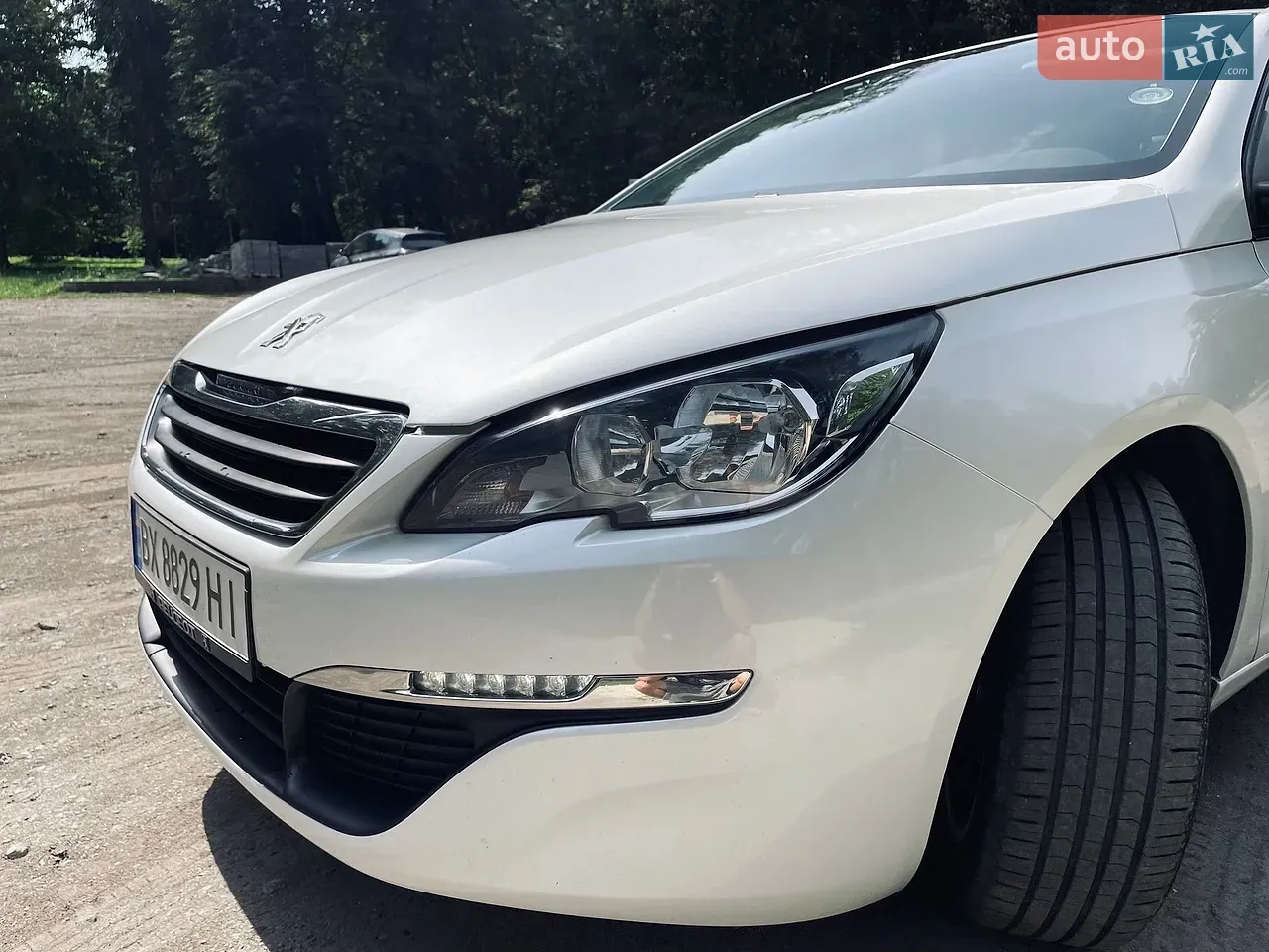 Peugeot 308 2015 photo 4