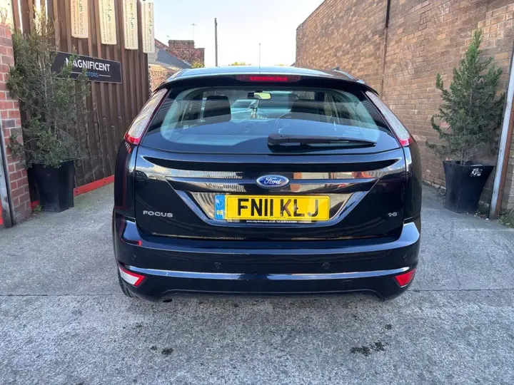 Ford Focus 2011 photo 4