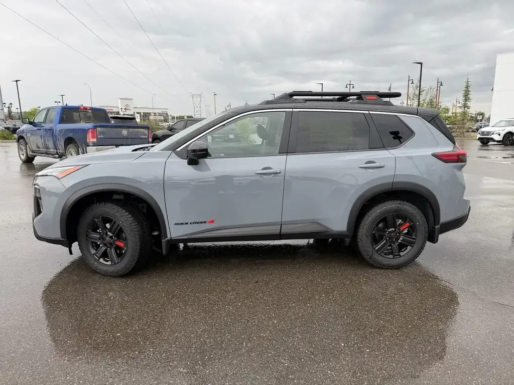 Nissan Rogue 2026 photo 2