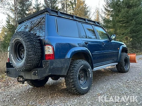 Nissan Patrol 2000 photo 5