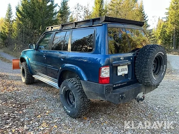 Nissan Patrol 2000 photo 3