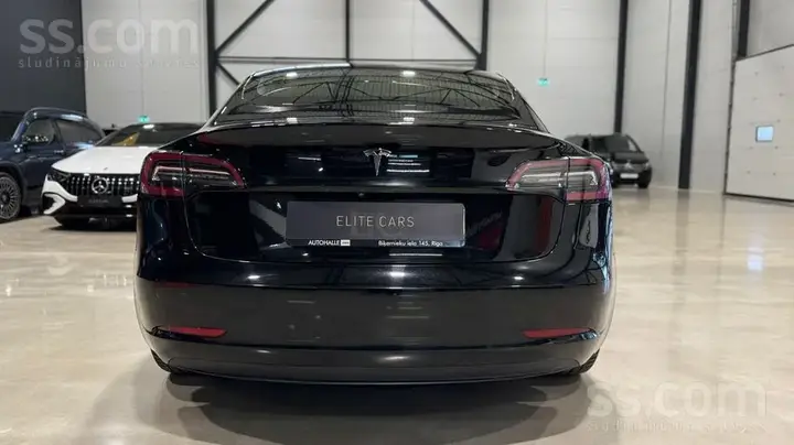 Tesla Model 3 2019 photo 4