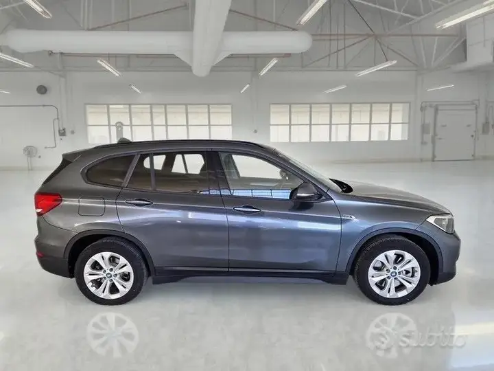 BMW X1 2022 photo 3