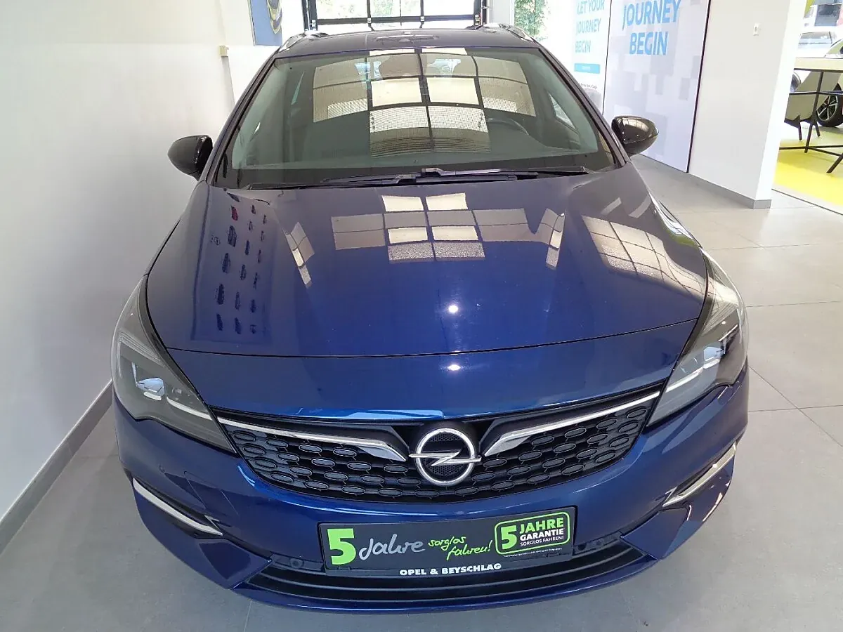 Opel Astra 2021 photo 3